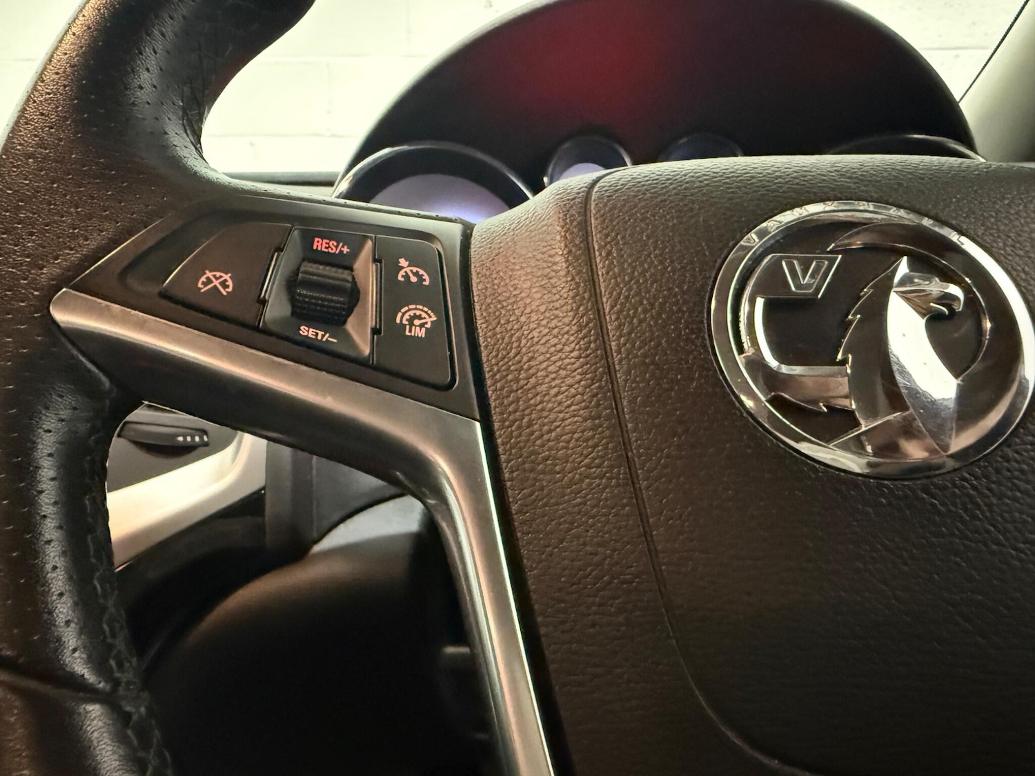 Used Vauxhall Astra for sale - 76997580: Photo 27