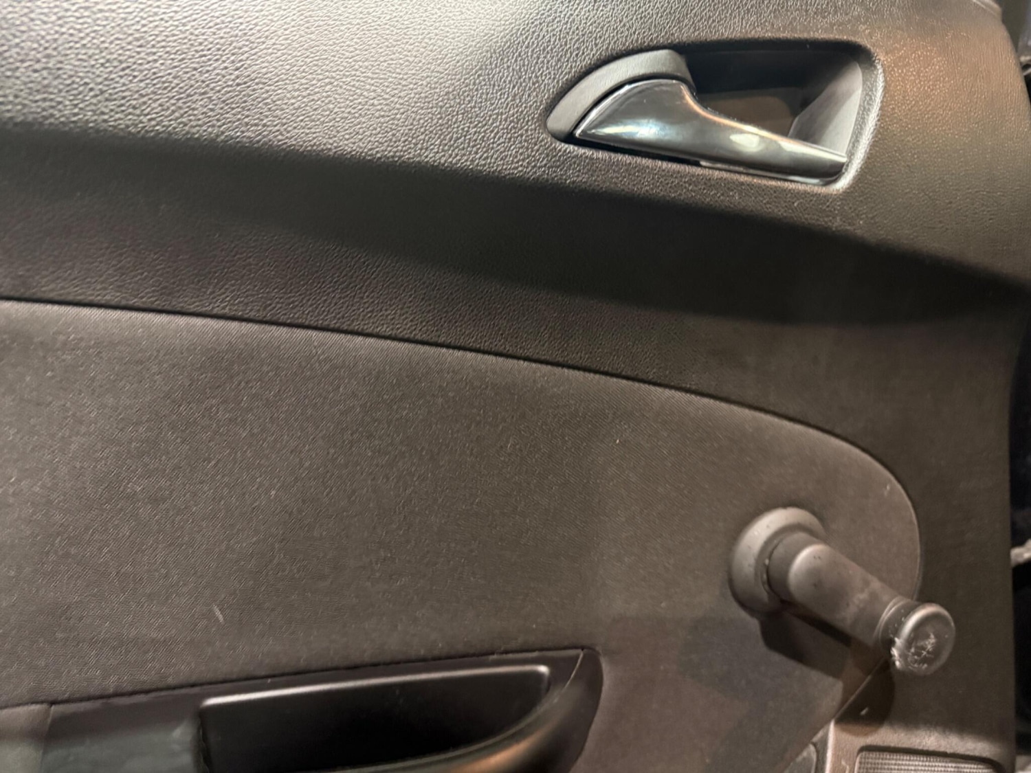 Used Vauxhall Astra for sale - 76997580: Photo 29