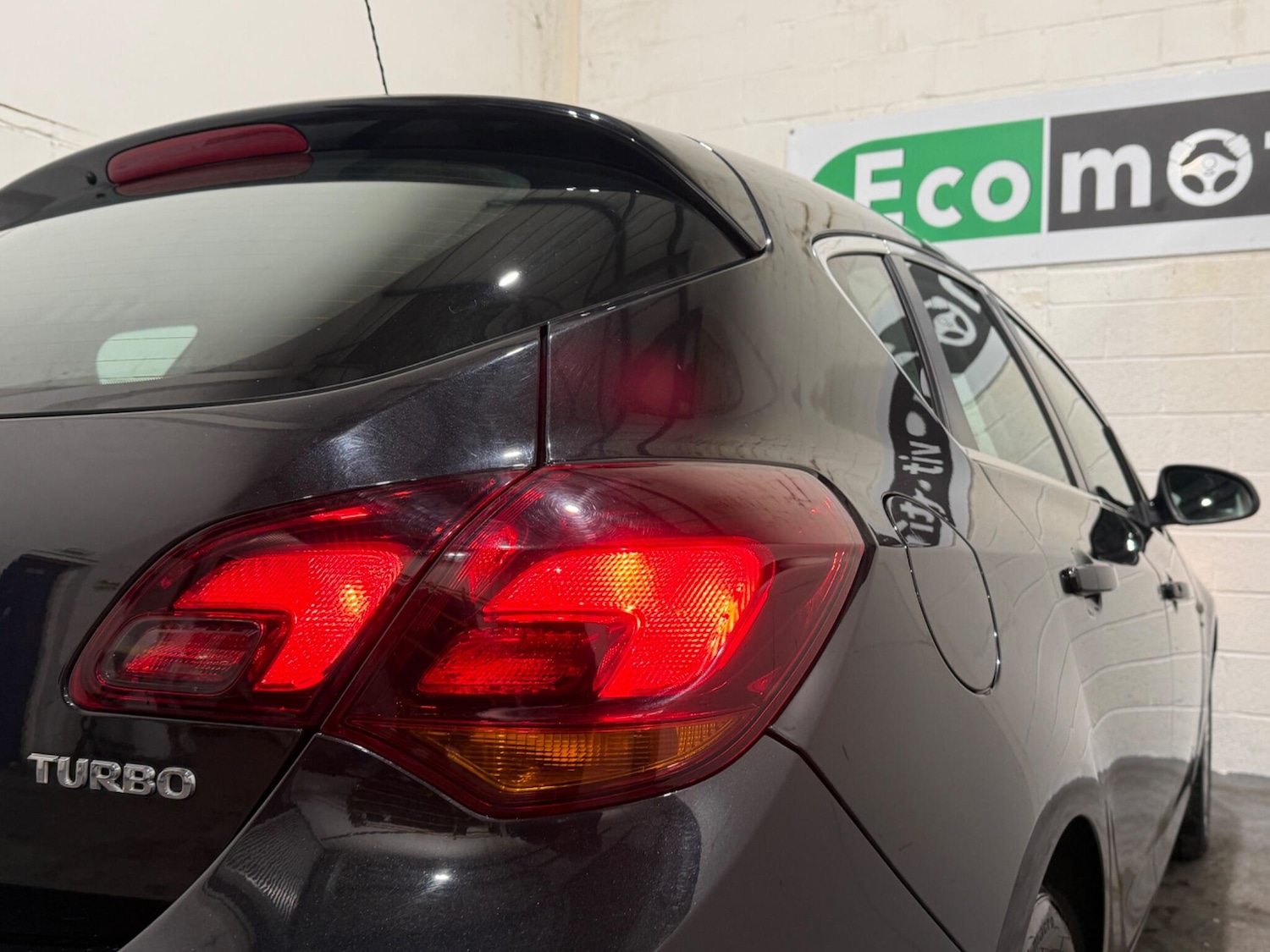 Used Vauxhall Astra for sale - 76997580: Photo 38