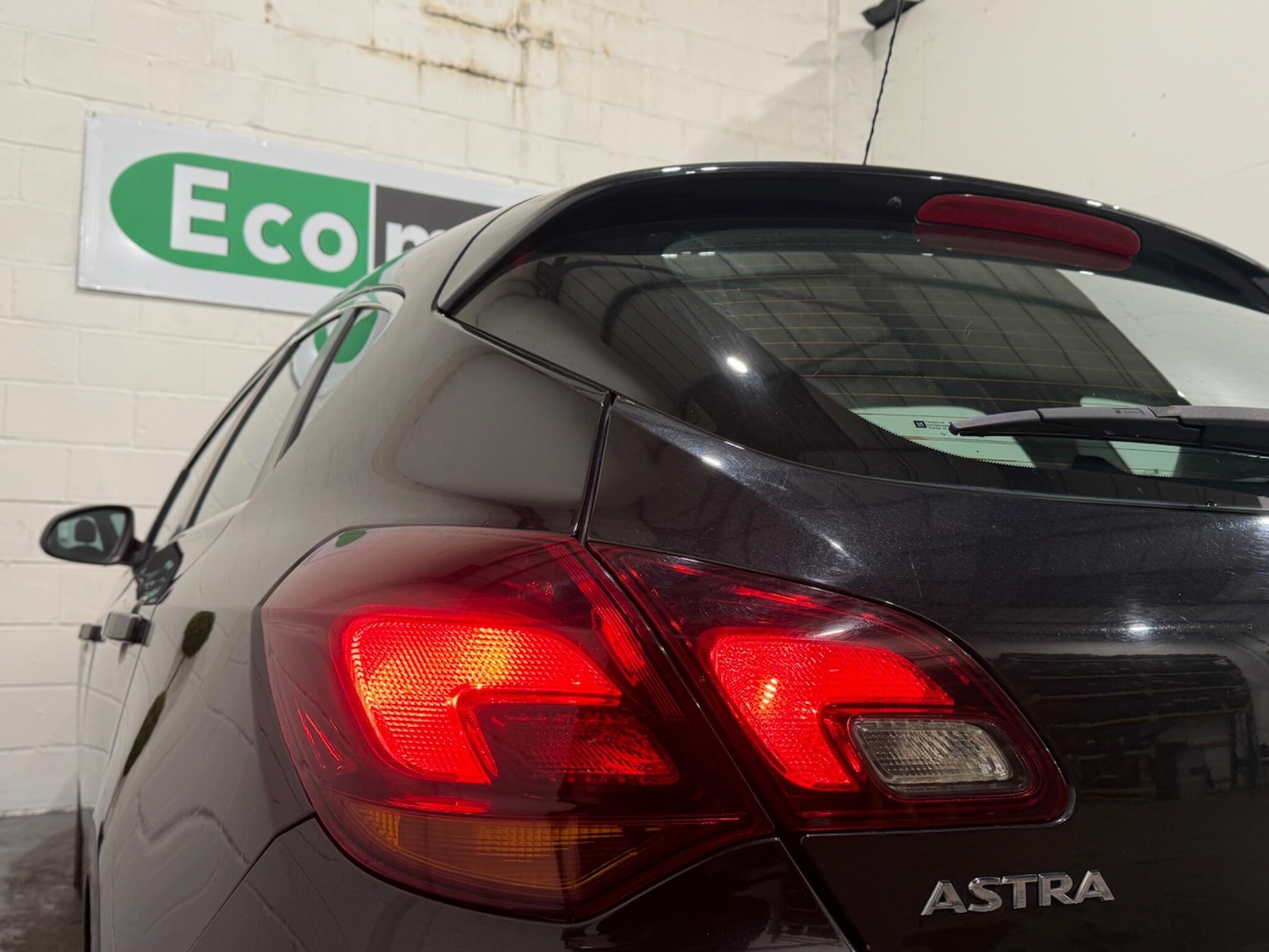 Used Vauxhall Astra for sale - 76997580: Photo 39