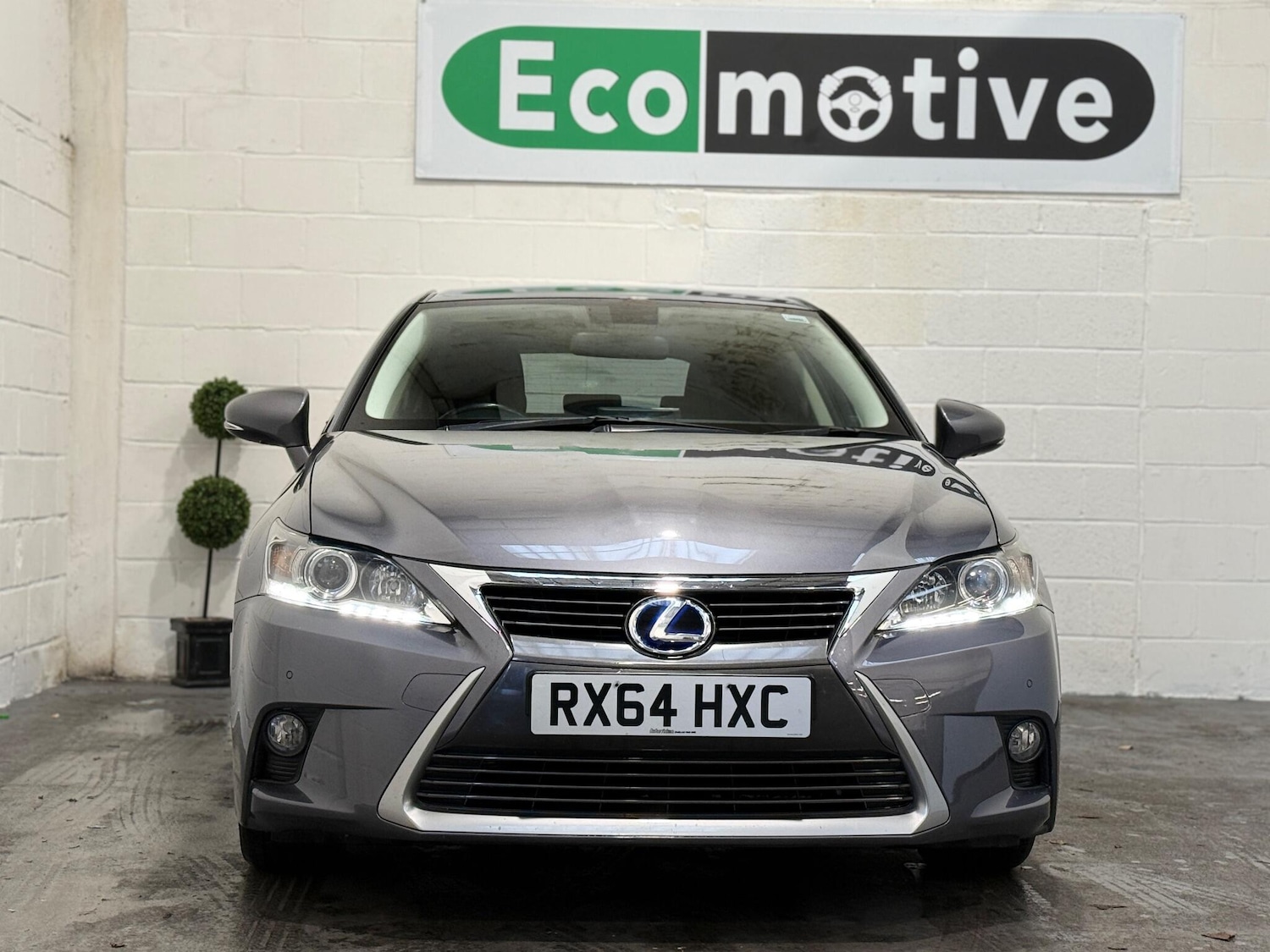 Used Lexus CT for sale - 76992498: Photo 2