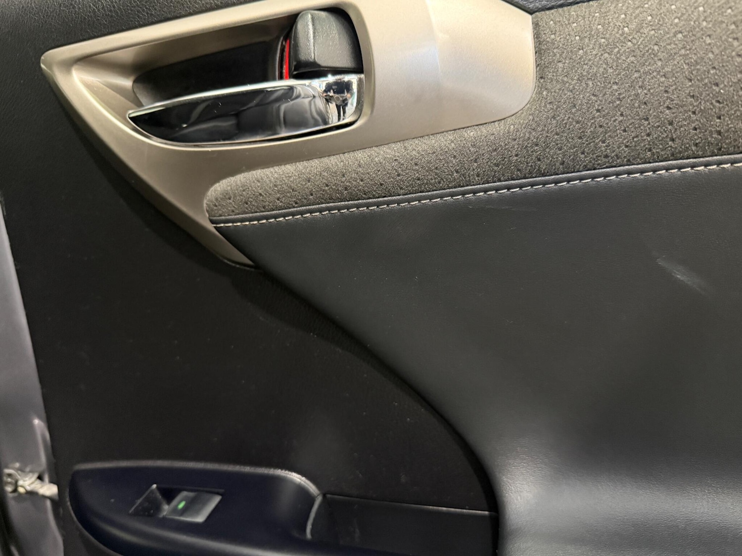 Used Lexus CT for sale - 76992498: Photo 27