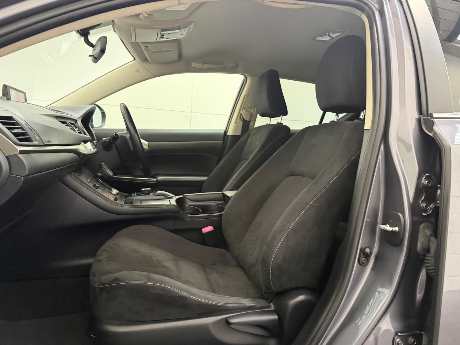 Used Lexus CT for sale - 76992498: Photo 32