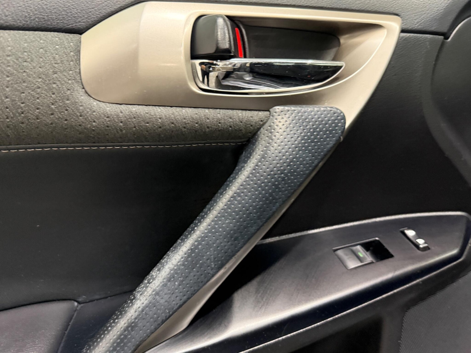 Used Lexus CT for sale - 76992498: Photo 47