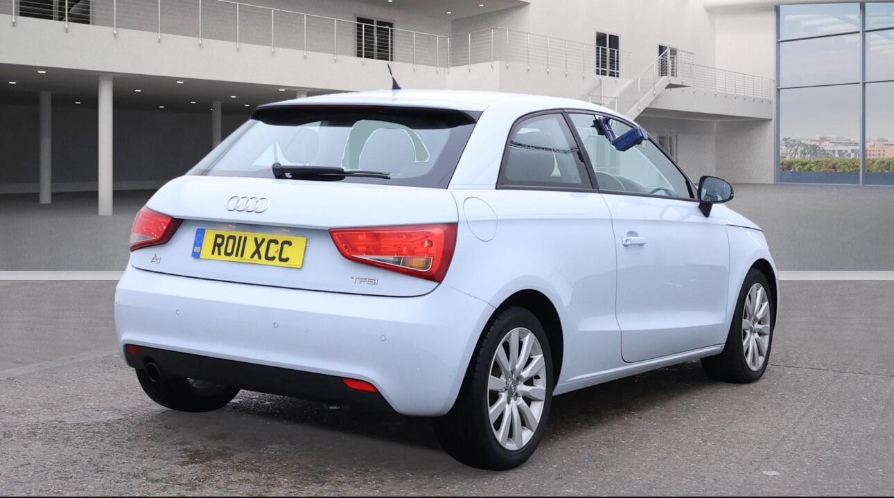 Used Audi A1 2011 for sale - 76349611: Photo 4
