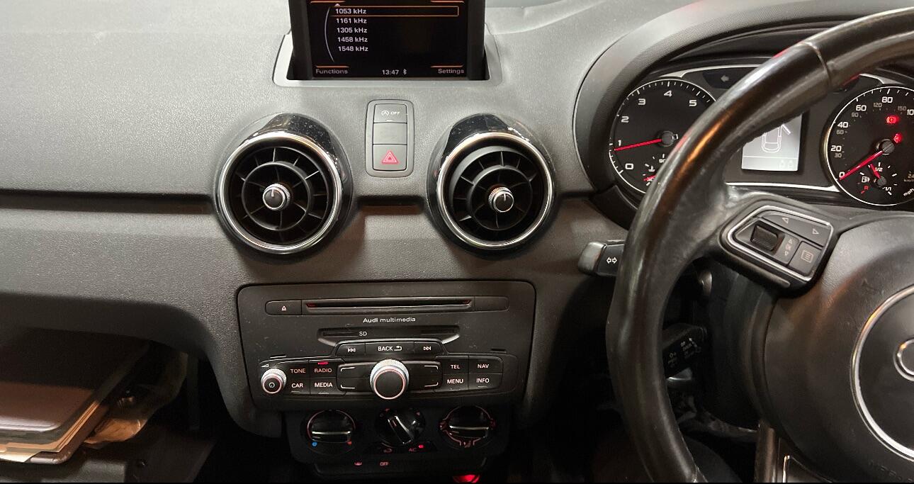 Used Audi A1 2011 for sale - 76349611: Photo 7