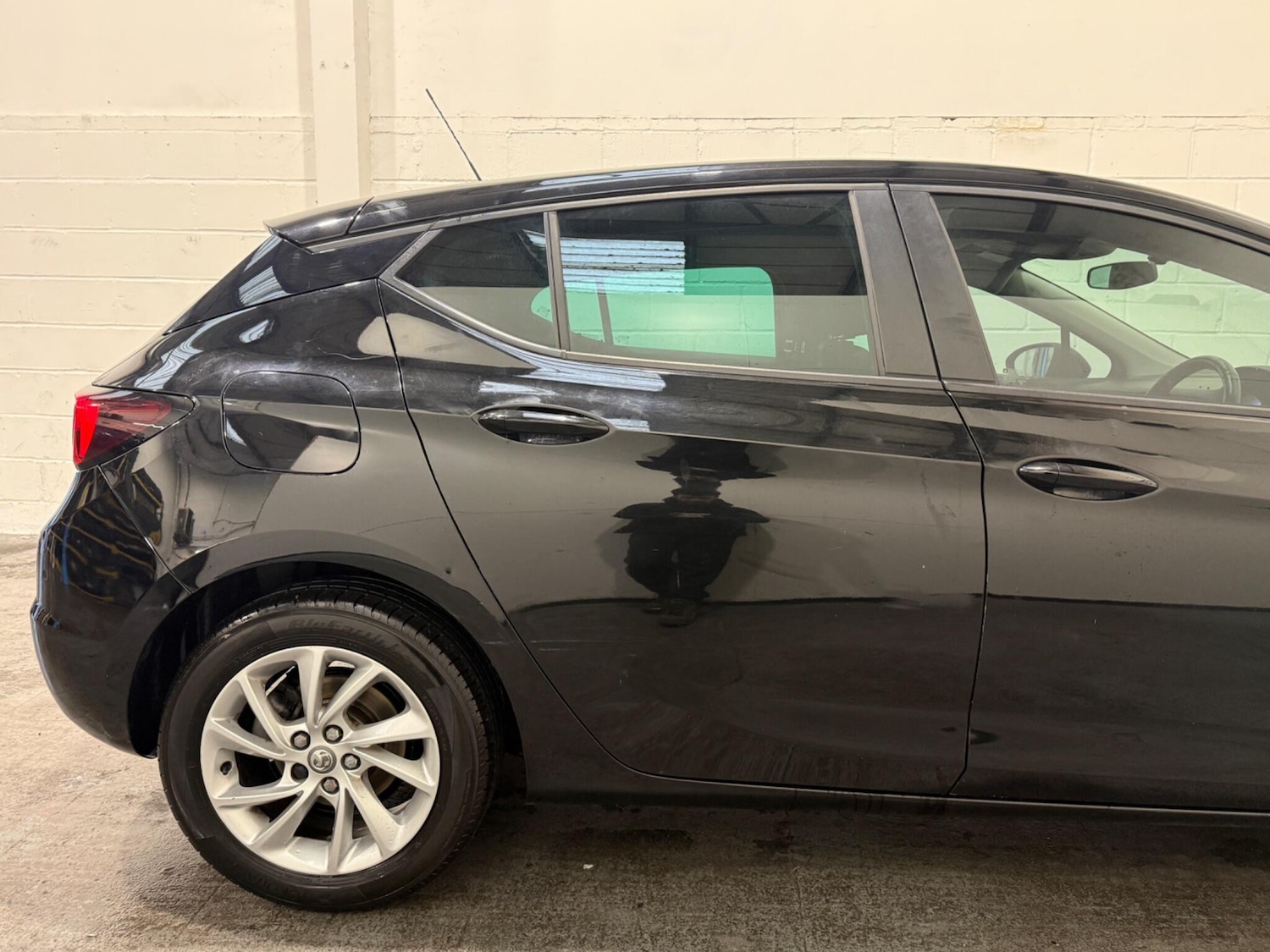 Used Vauxhall Astra 2019 for sale - 76752974: Photo 13