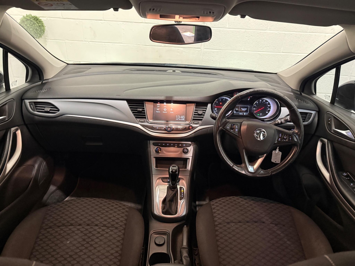 Used Vauxhall Astra 2019 for sale - 76752974: Photo 17