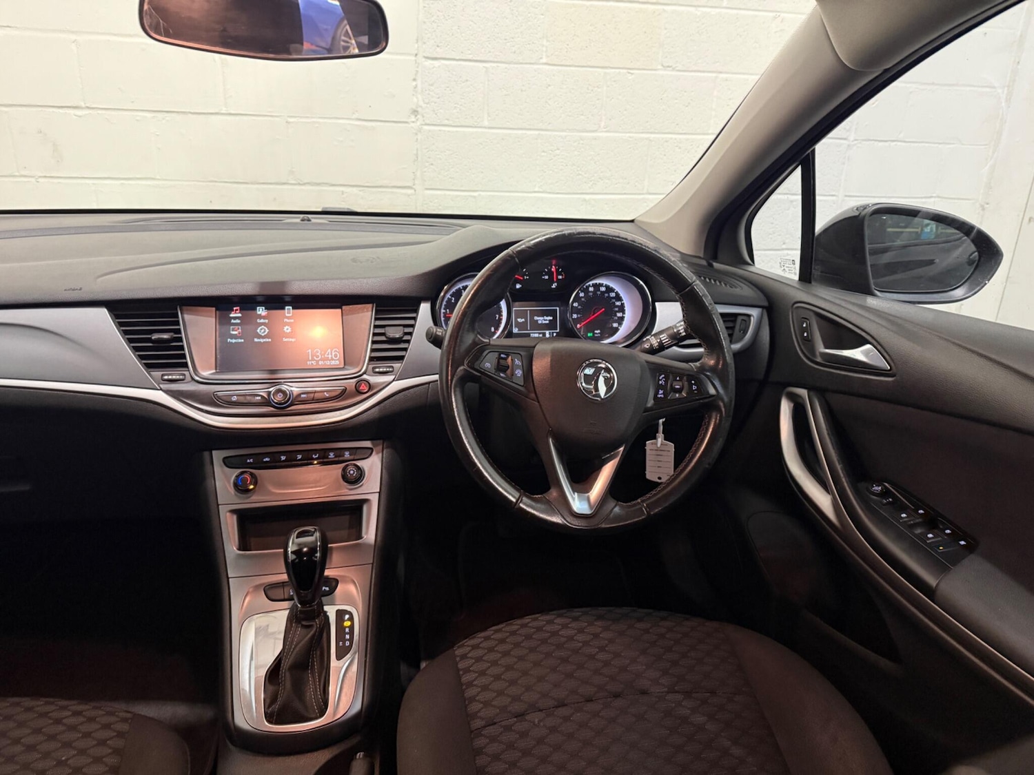 Used Vauxhall Astra 2019 for sale - 76752974: Photo 19