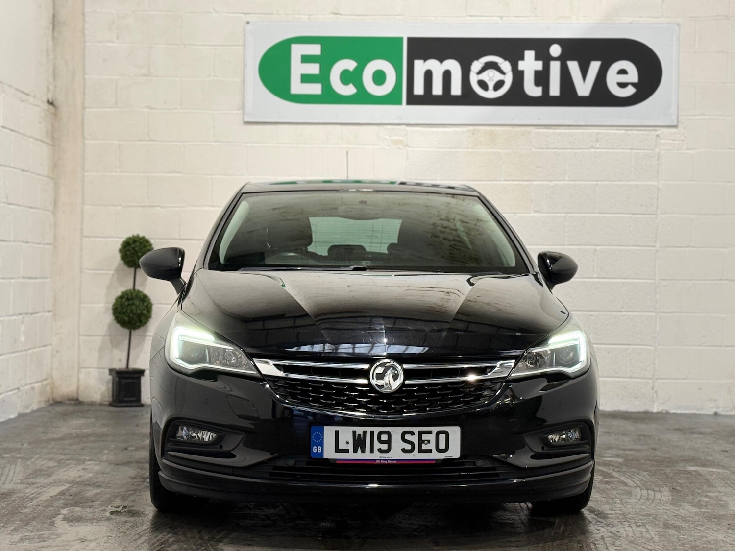 Used Vauxhall Astra 2019 for sale - 76752974: Photo 2