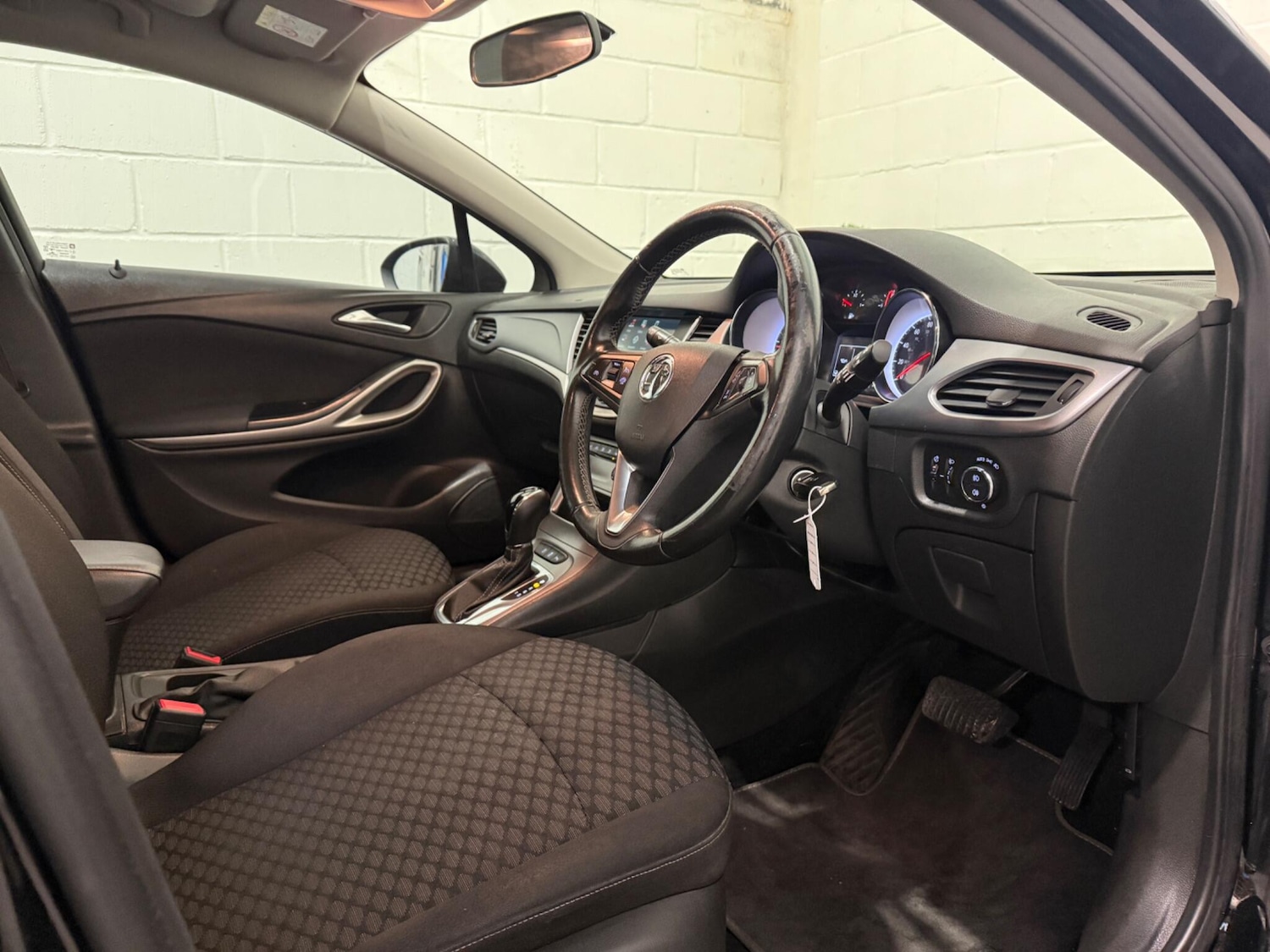 Used Vauxhall Astra 2019 for sale - 76752974: Photo 20