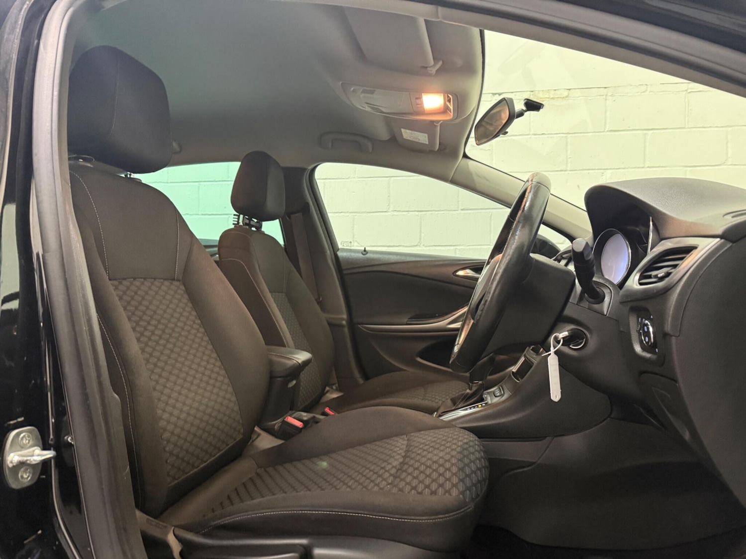 Used Vauxhall Astra 2019 for sale - 76752974: Photo 22