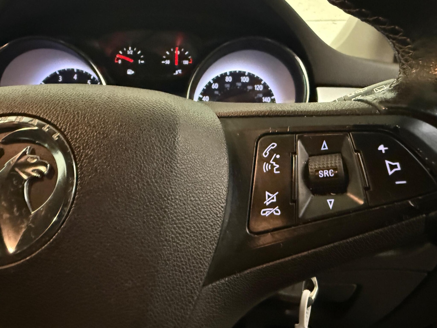 Used Vauxhall Astra 2019 for sale - 76752974: Photo 29