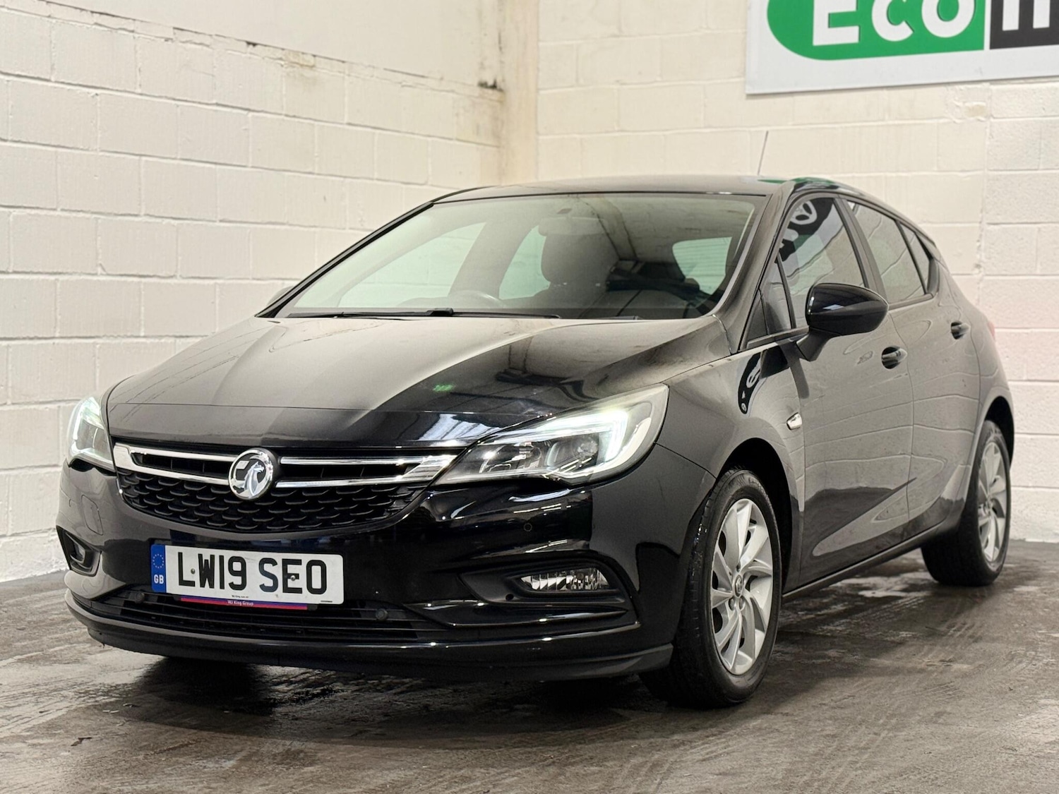 Used Vauxhall Astra 2019 for sale - 76752974: Photo 3