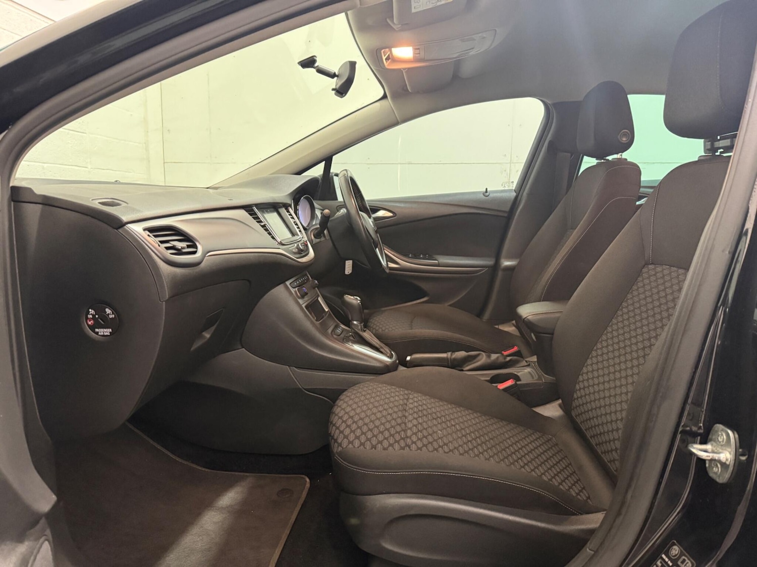 Used Vauxhall Astra 2019 for sale - 76752974: Photo 37