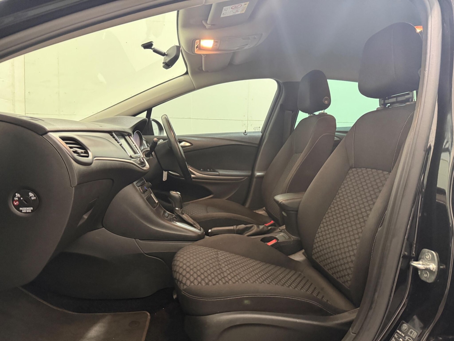 Used Vauxhall Astra 2019 for sale - 76752974: Photo 38