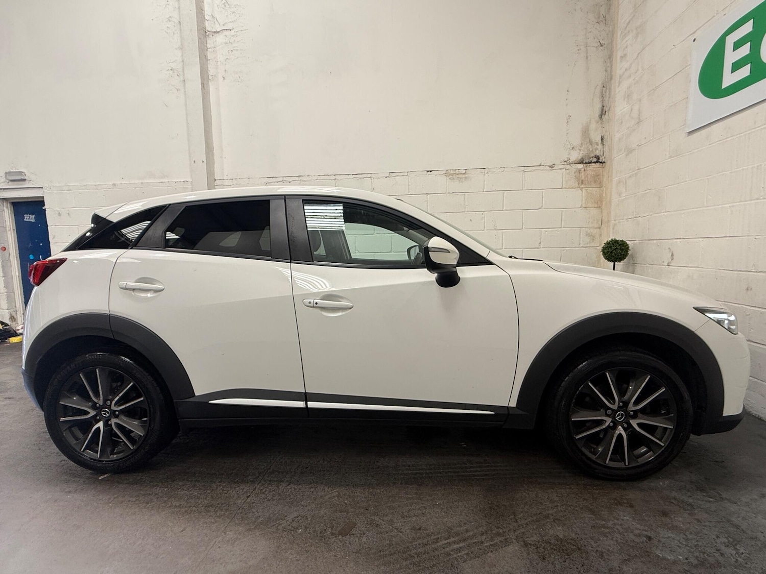 Used Mazda CX-3 2015 for sale - 77637749: Photo 12