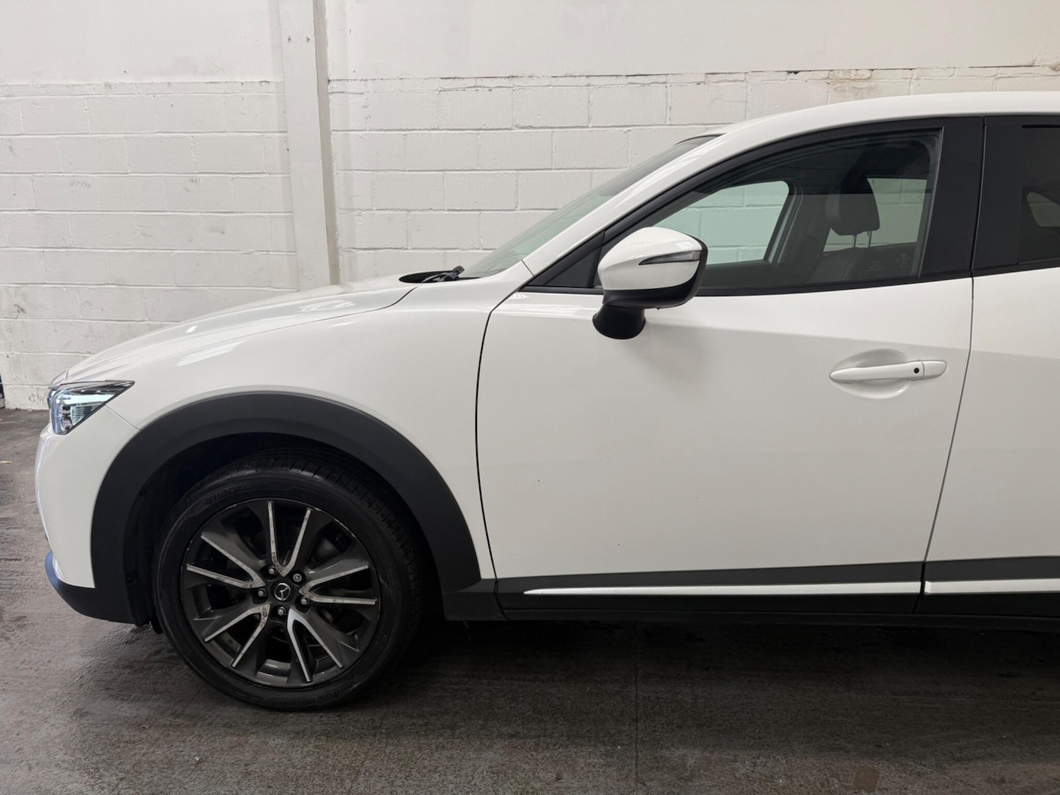Used Mazda CX-3 2015 for sale - 77637749: Photo 6