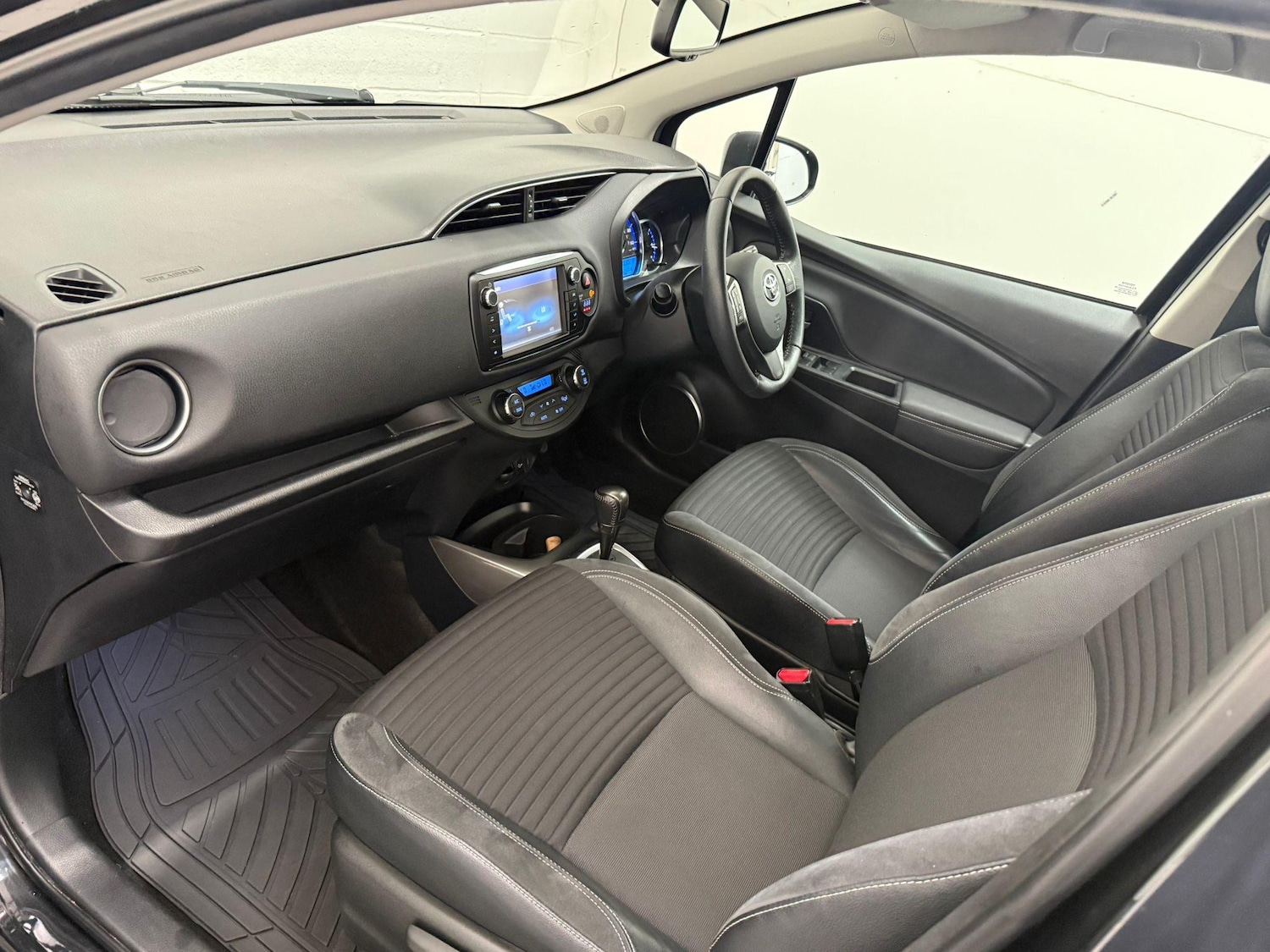 Vehicle 44