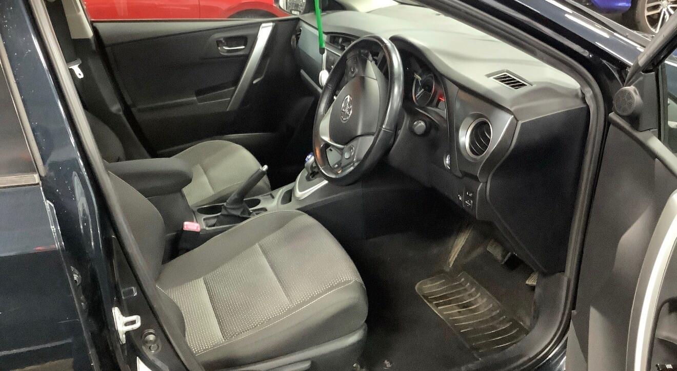 Used Toyota Auris for sale - 77704903: Photo 3