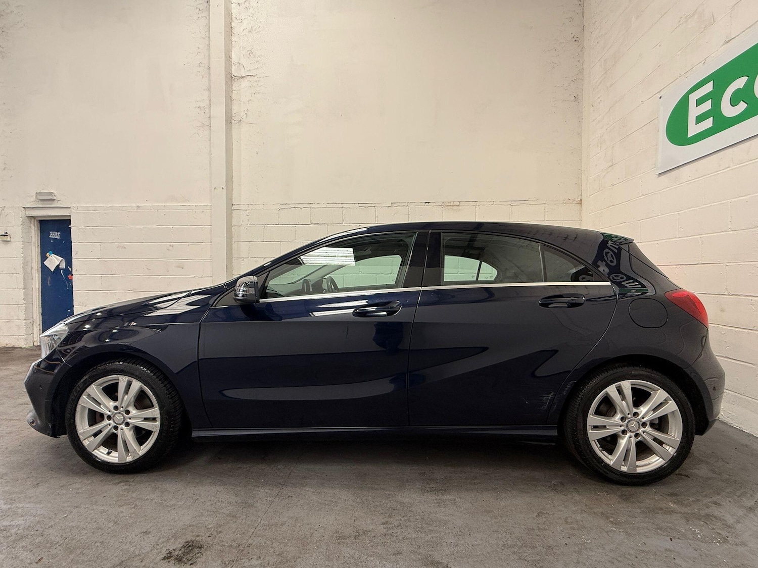 Used Mercedes-Benz A-Class 2016 for sale - 75904891: Photo 14