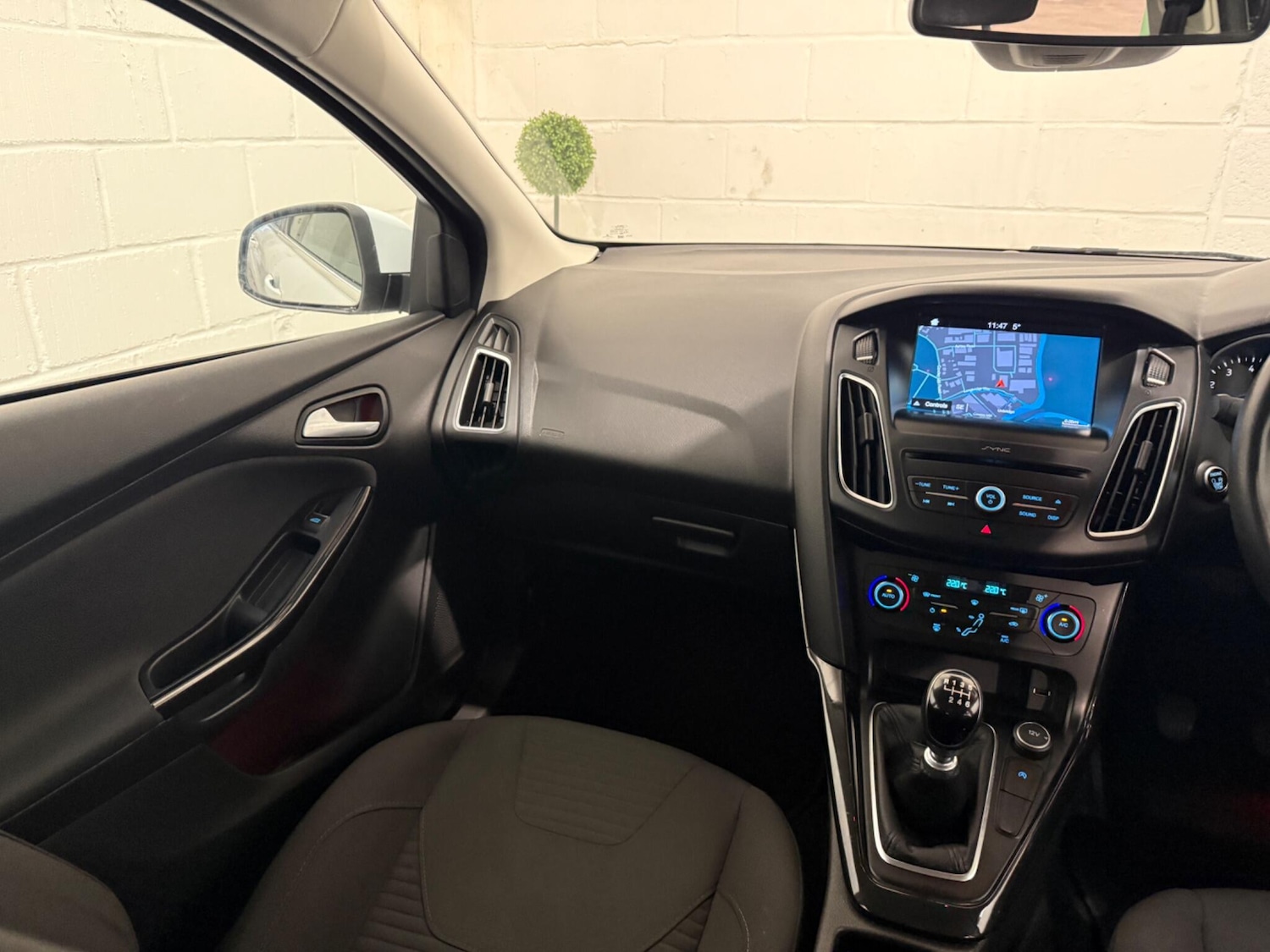 Used Ford Focus 2017 for sale - 77175381: Photo 14