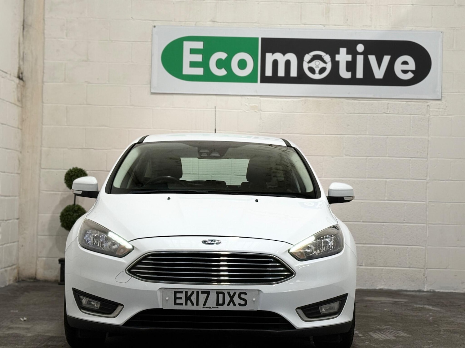 Used Ford Focus 2017 for sale - 77175381: Photo 2