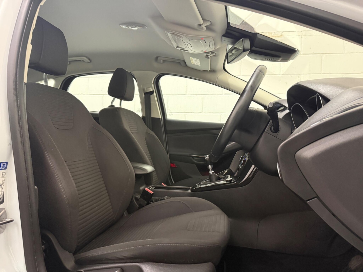 Used Ford Focus 2017 for sale - 77175381: Photo 32