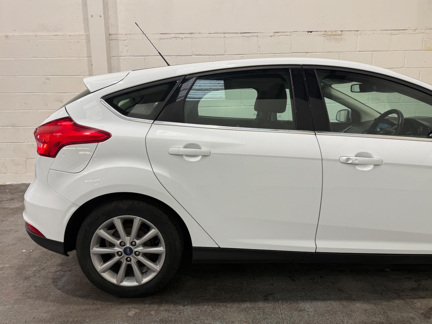 Used Ford Focus 2017 for sale - 77175381: Photo 46