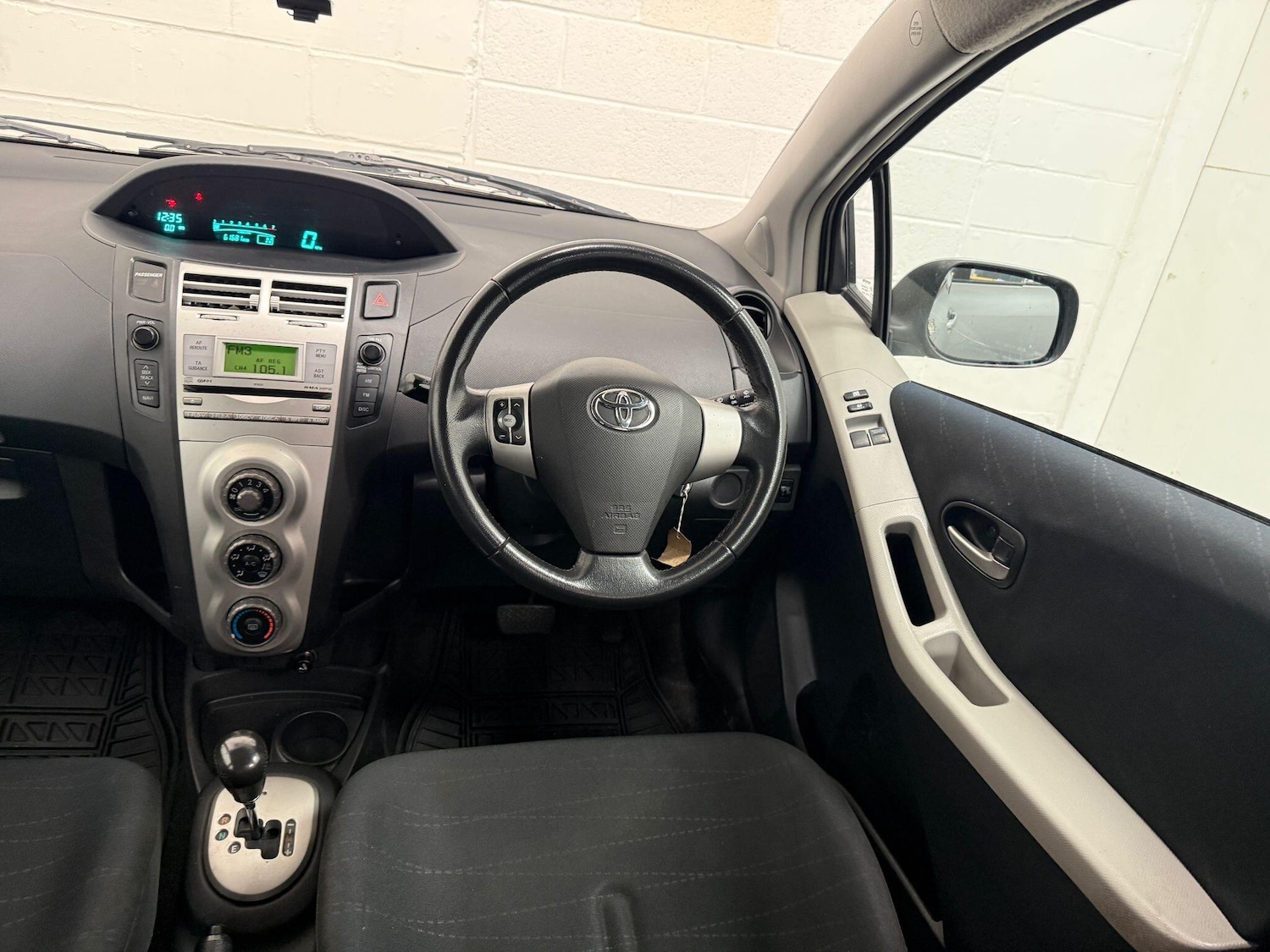 Used Toyota Yaris 2008 for sale - 75964570: Photo 35