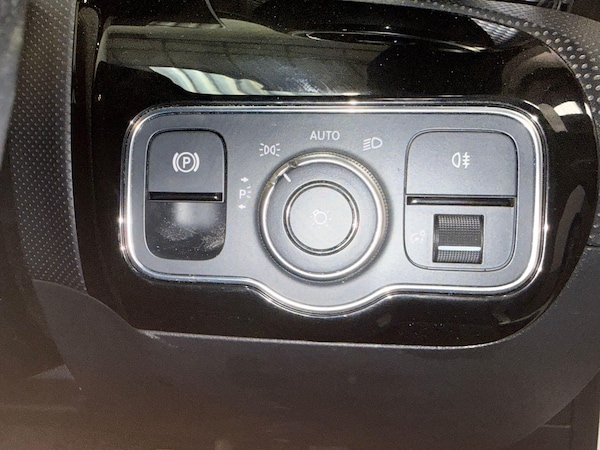 Used Mercedes-Benz A-Class 2018 for sale - 76012987: Photo 26