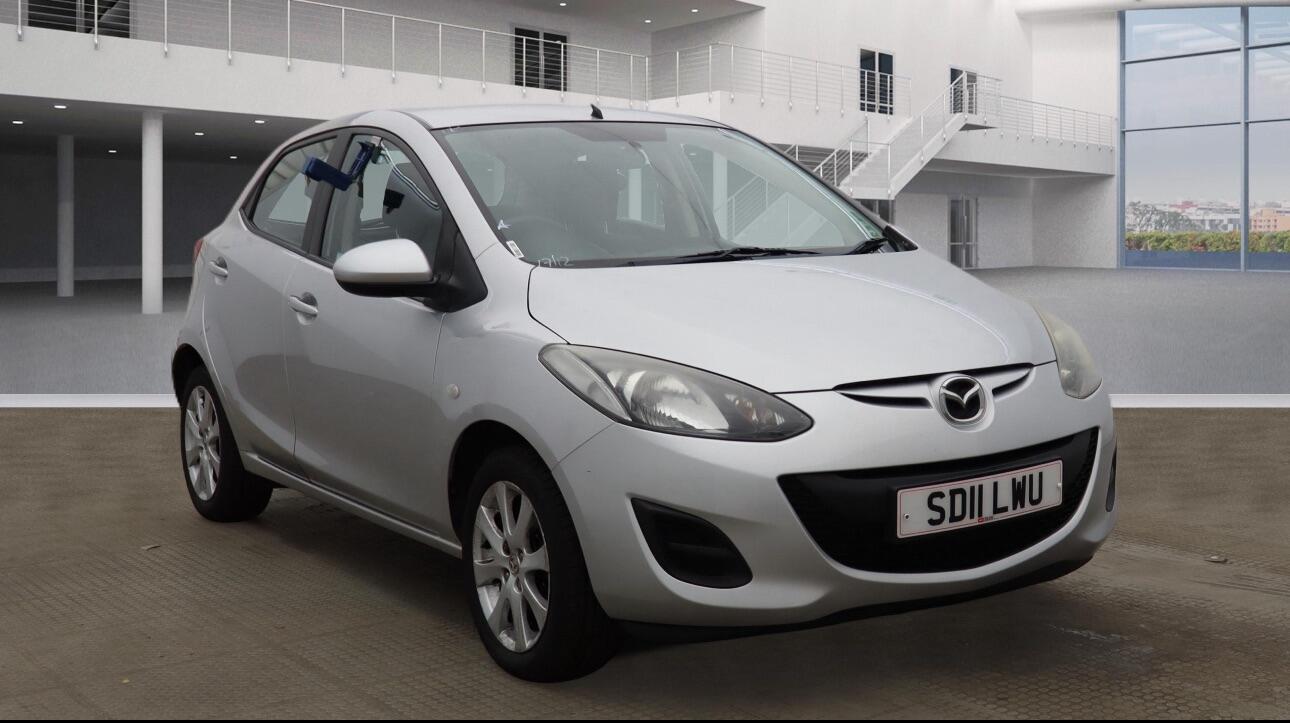 Used Mazda Mazda2 2011 for sale - 77040913: Photo 1