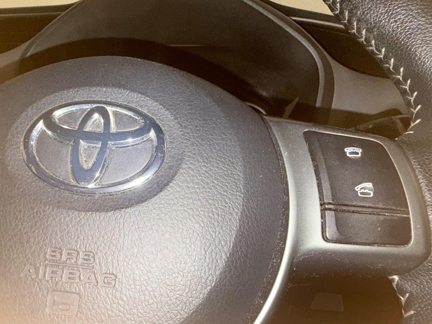 Used Toyota Yaris 2015 for sale - 77925991: Photo 24