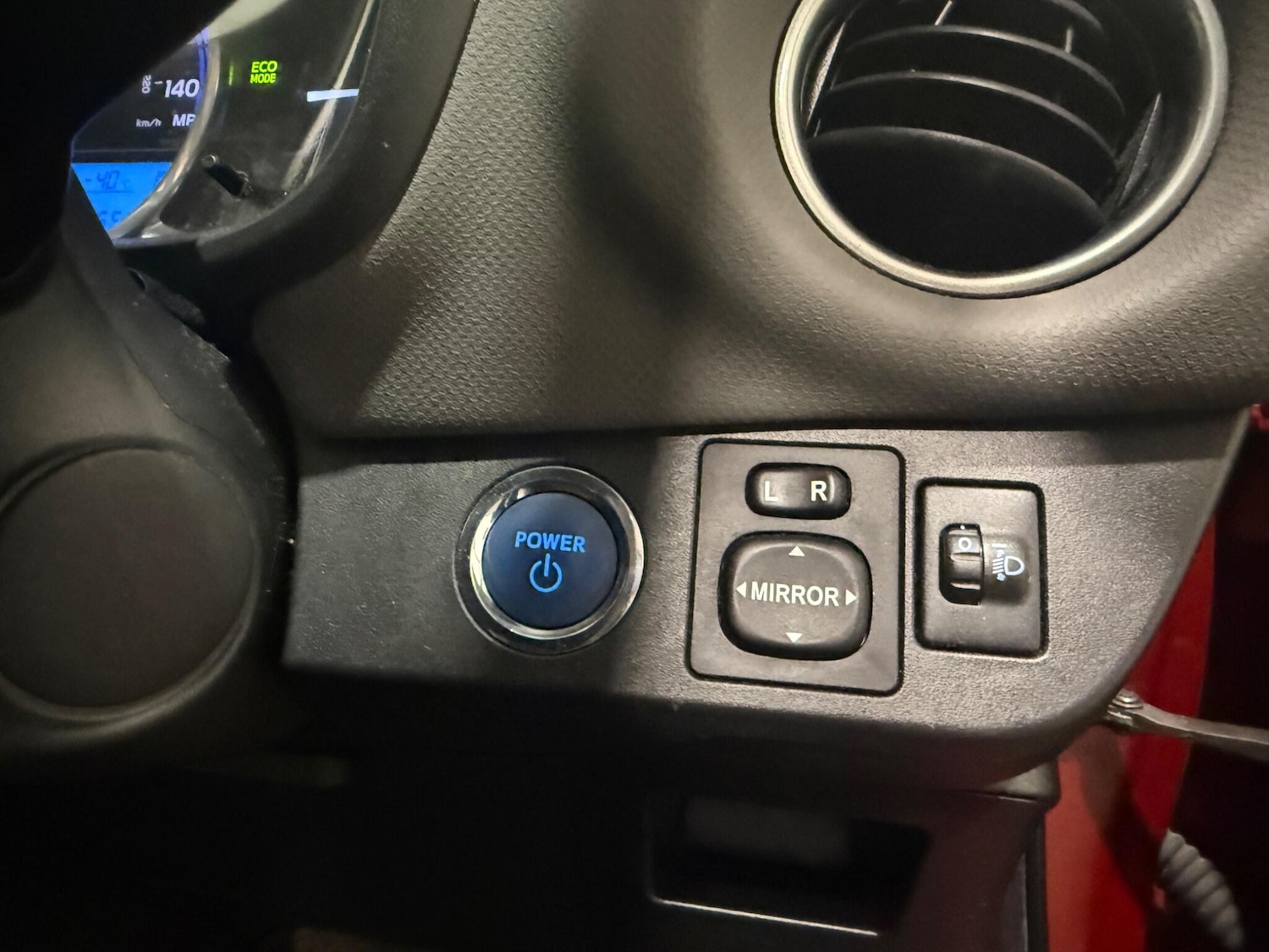 Used Toyota Yaris 2015 for sale - 77925991: Photo 28