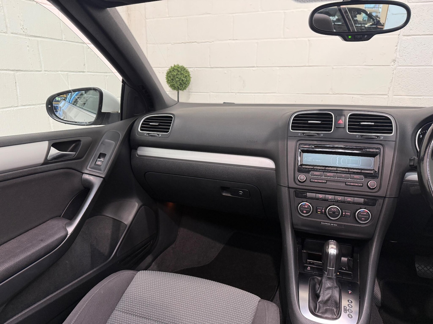 Used Volkswagen Golf 2012 for sale - 76381367: Photo 17