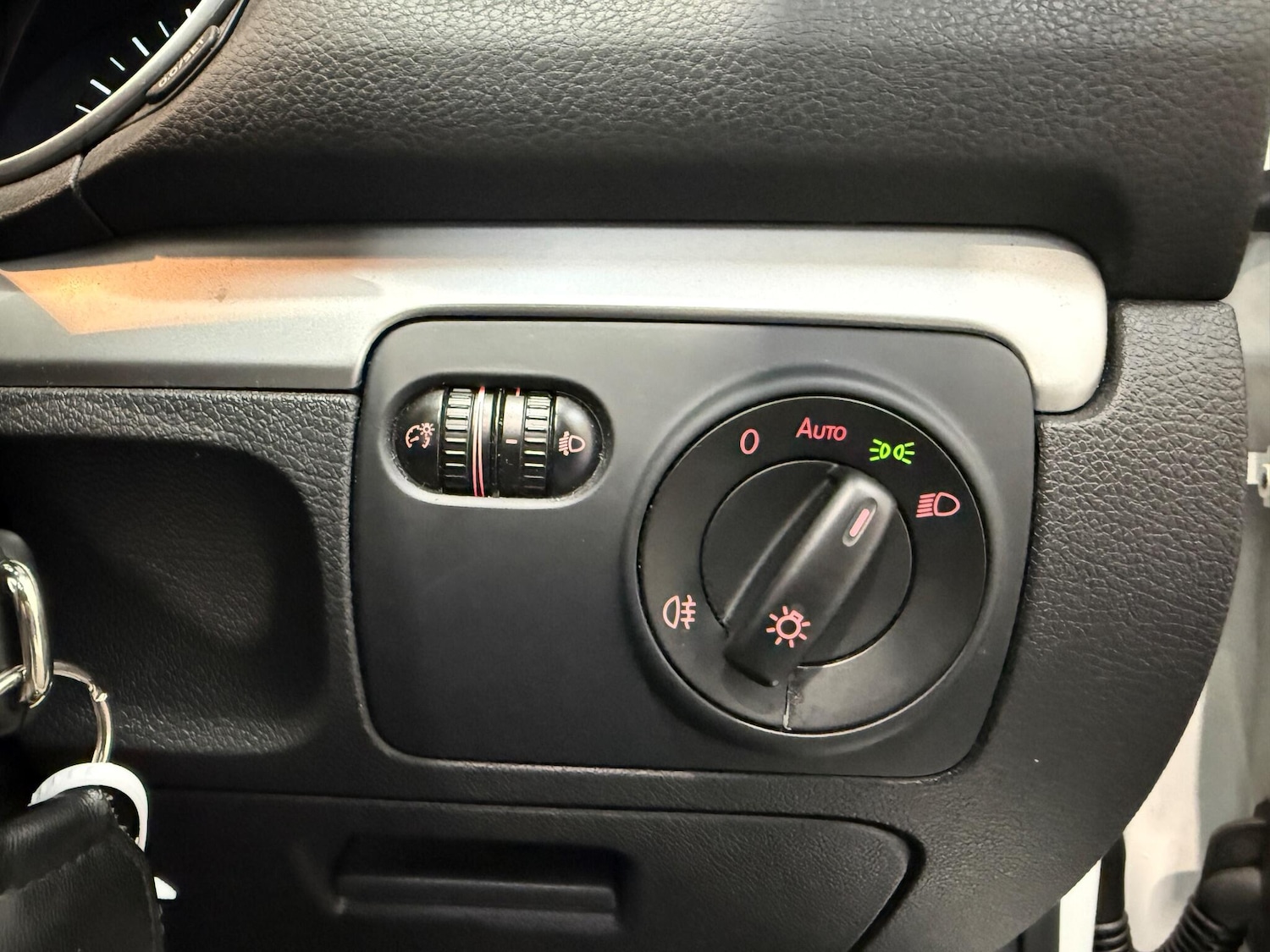 Used Volkswagen Golf 2012 for sale - 76381367: Photo 30