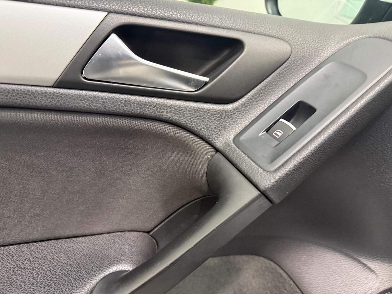 Used Volkswagen Golf 2012 for sale - 76381367: Photo 31