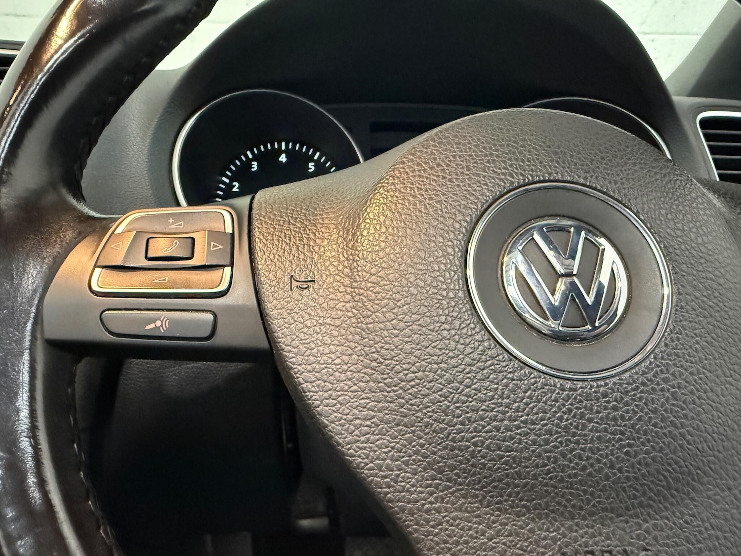 Used Volkswagen Golf 2012 for sale - 76381367: Photo 45
