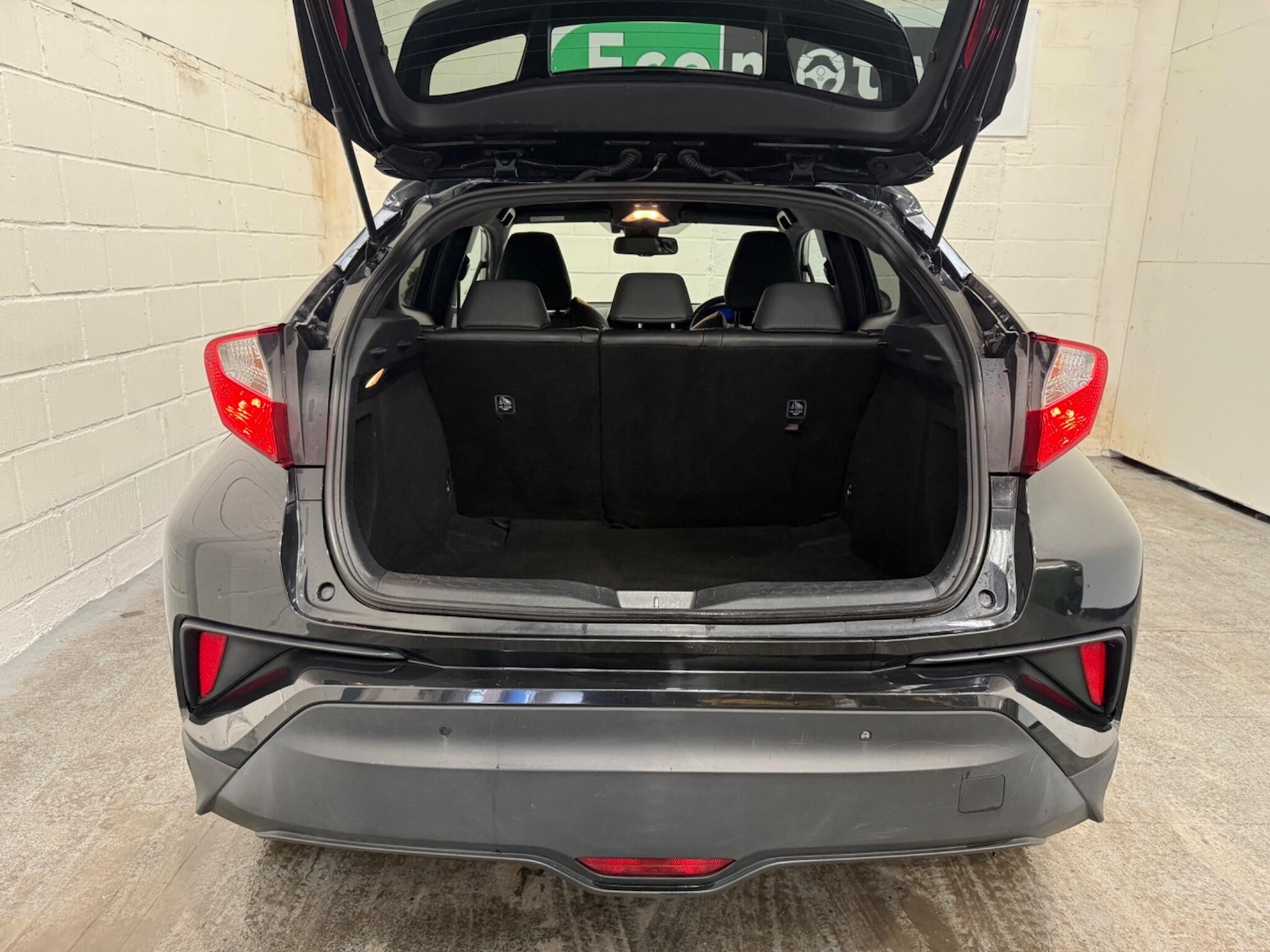 Used Toyota C-HR 2017 for sale - 77479126: Photo 29