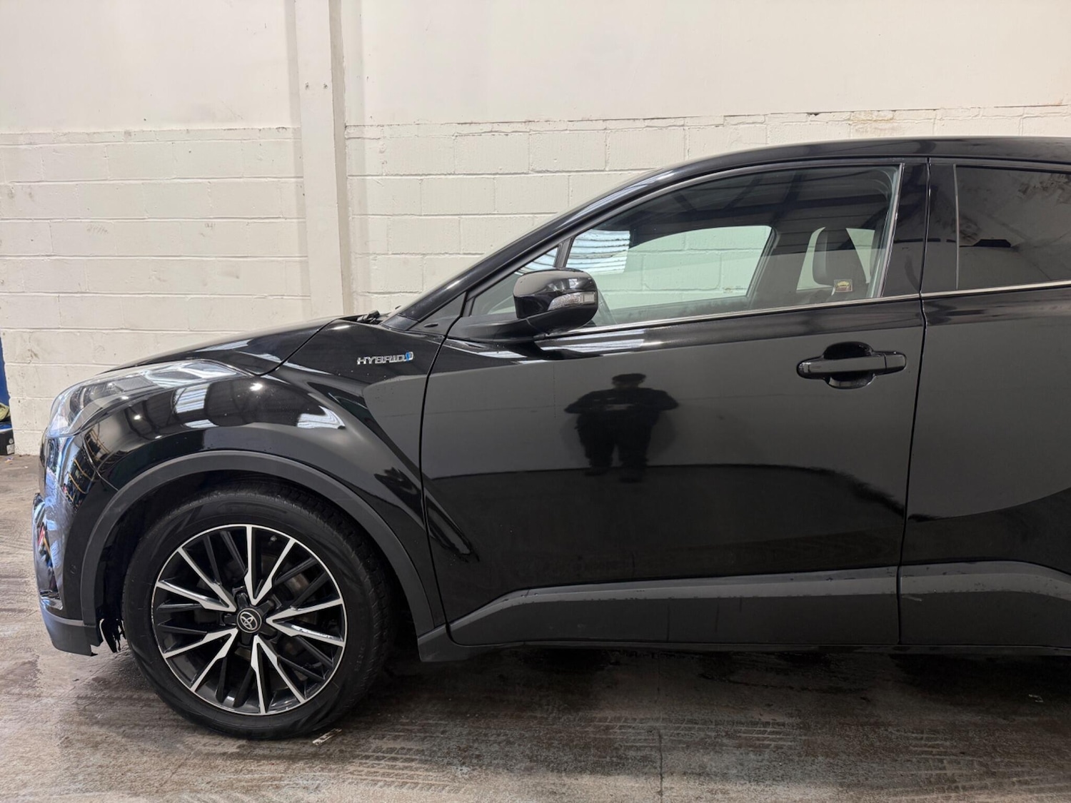 Used Toyota C-HR 2017 for sale - 77479126: Photo 7