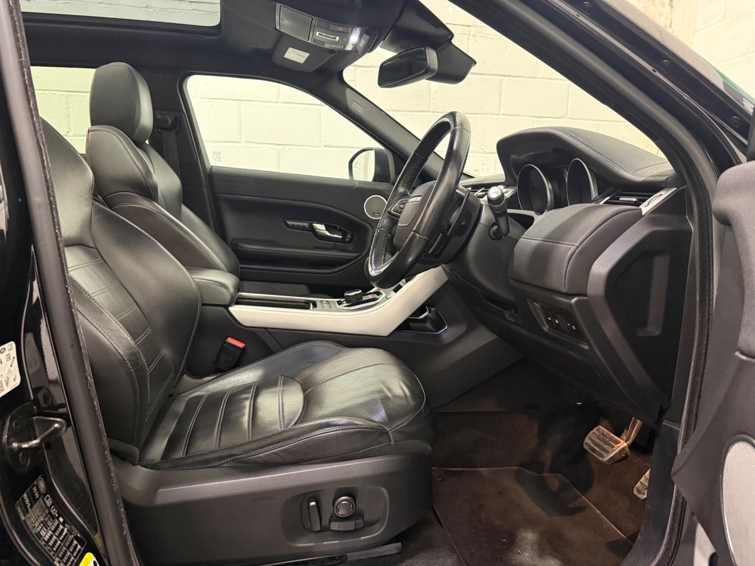 Used Land Rover Range Rover Evoque for sale - 77305425: Photo 16