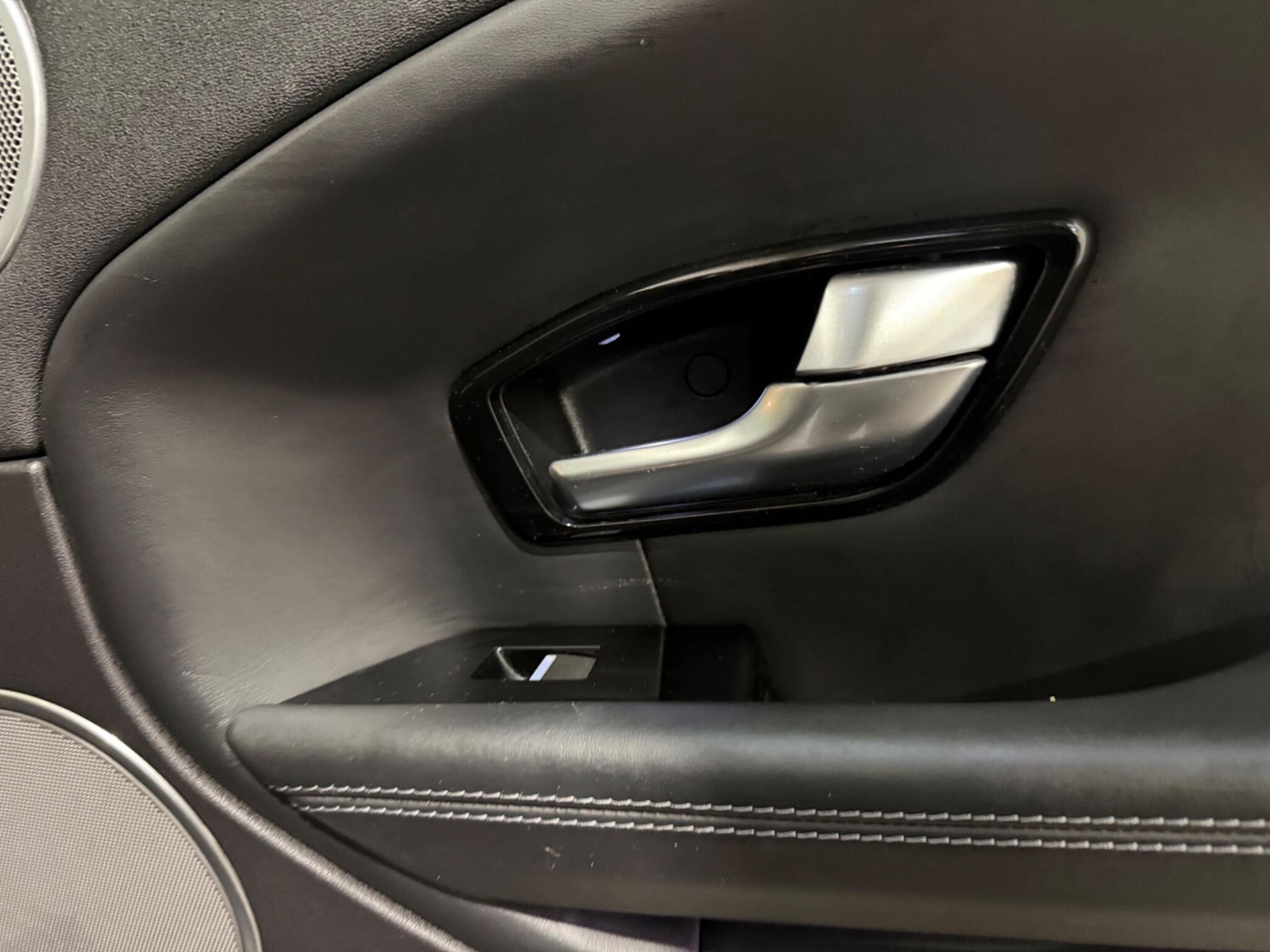 Used Land Rover Range Rover Evoque for sale - 77305425: Photo 47