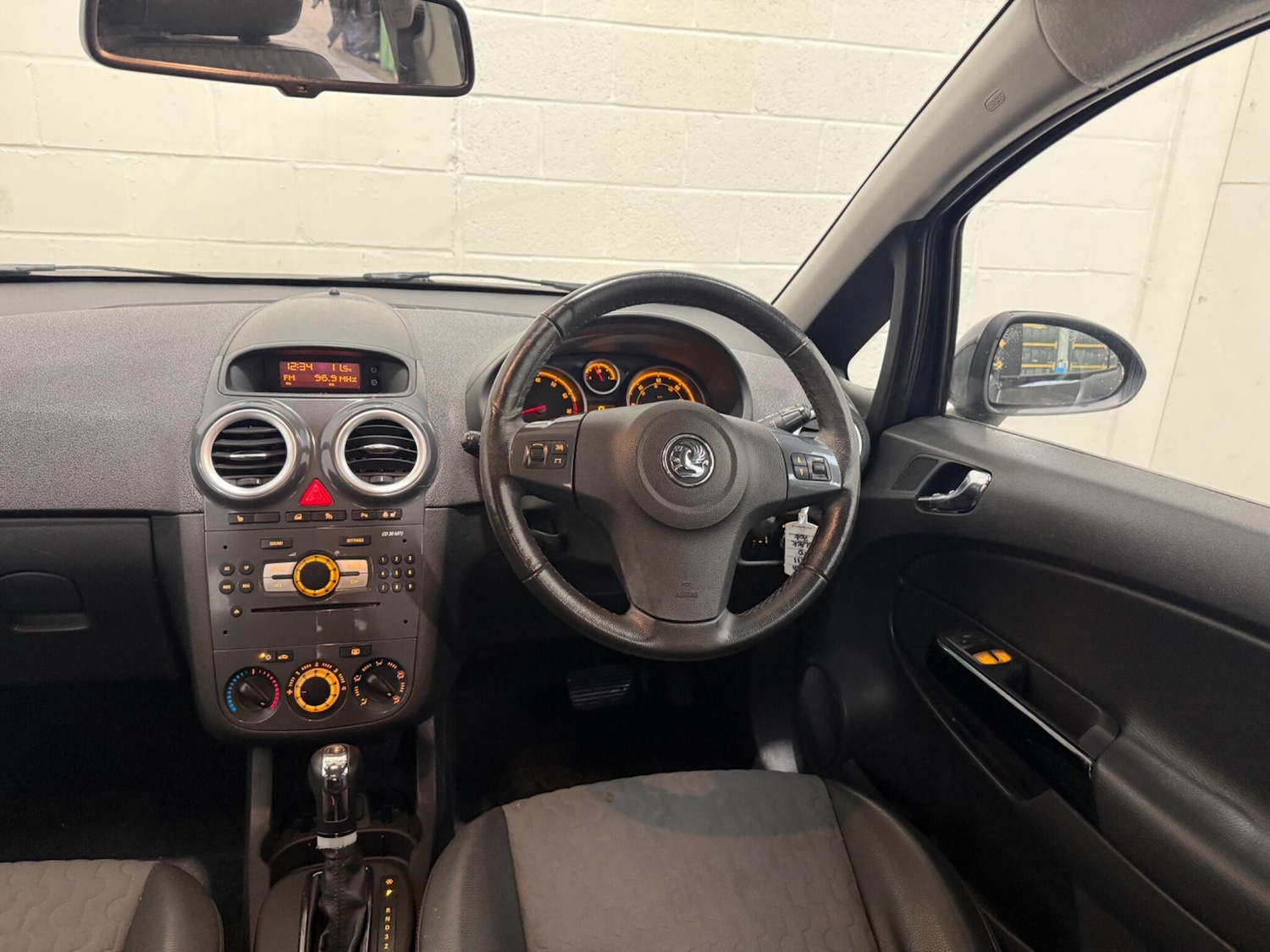 Used Vauxhall Corsa 2011 for sale - 78047923: Photo 14