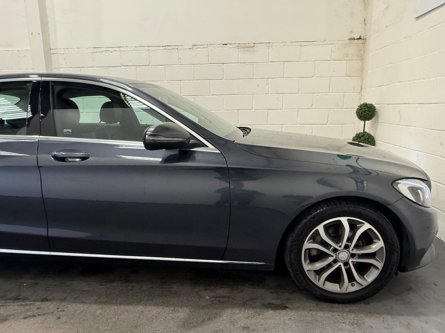 Used Mercedes-Benz C Class 2016 for sale - 76659174: Photo 11