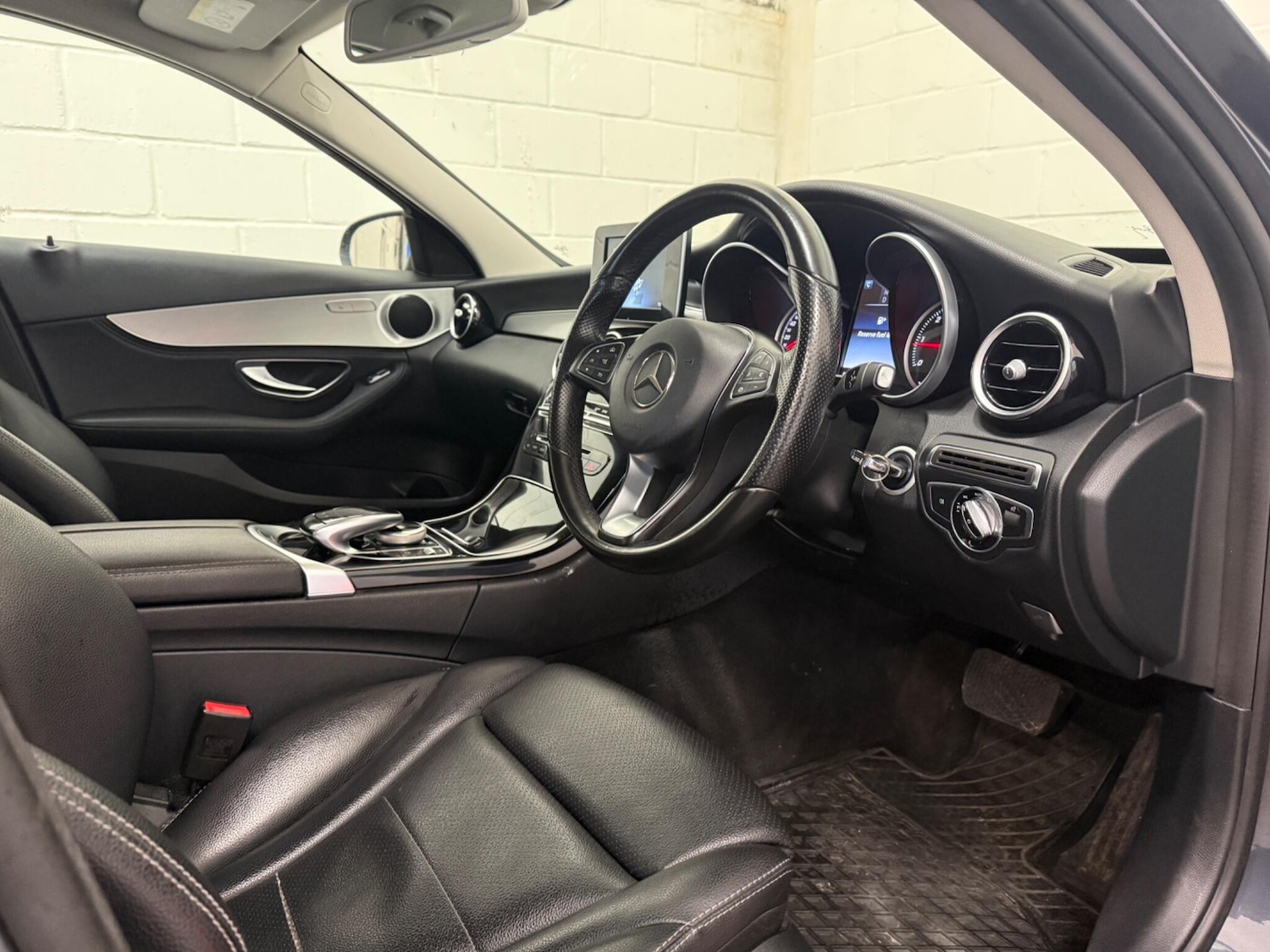 Used Mercedes-Benz C Class 2016 for sale - 76659174: Photo 13