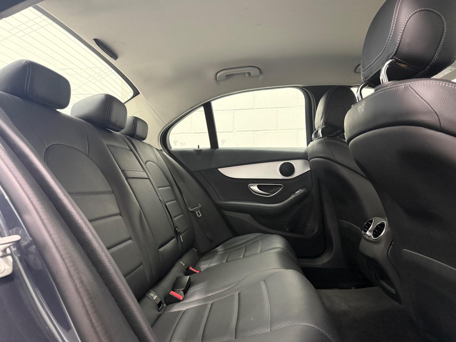 Used Mercedes-Benz C Class 2016 for sale - 76659174: Photo 19