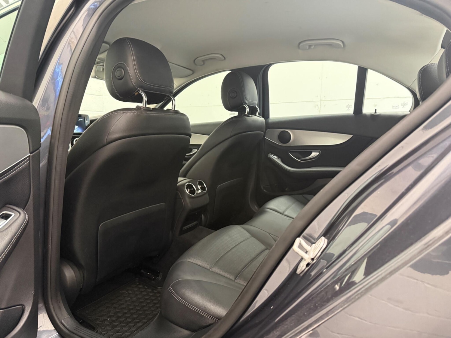 Used Mercedes-Benz C Class 2016 for sale - 76659174: Photo 22