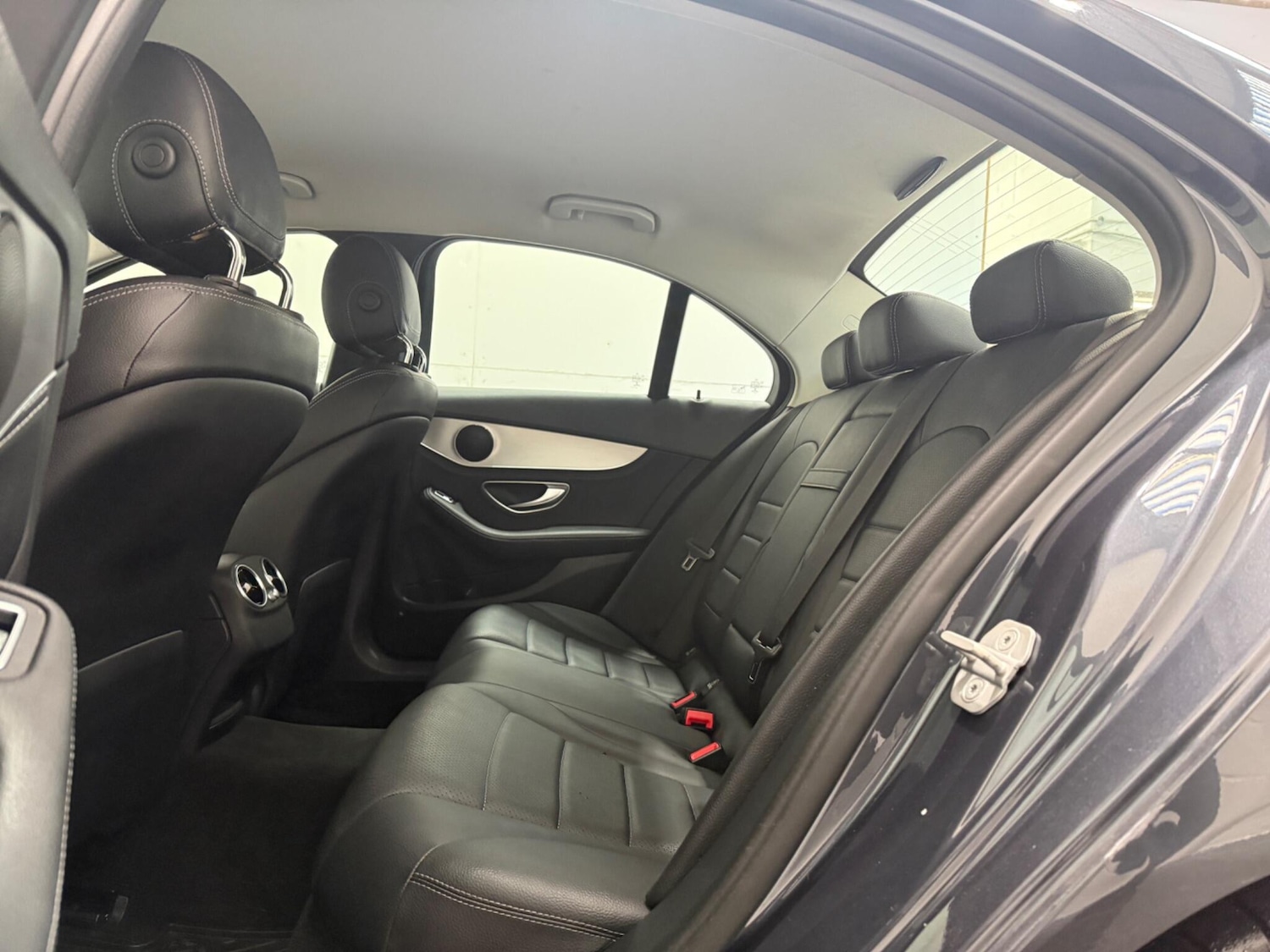 Used Mercedes-Benz C Class 2016 for sale - 76659174: Photo 24