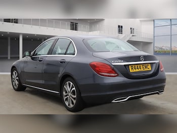 Used Mercedes-Benz C Class 2016 for sale - 76659174: Photo