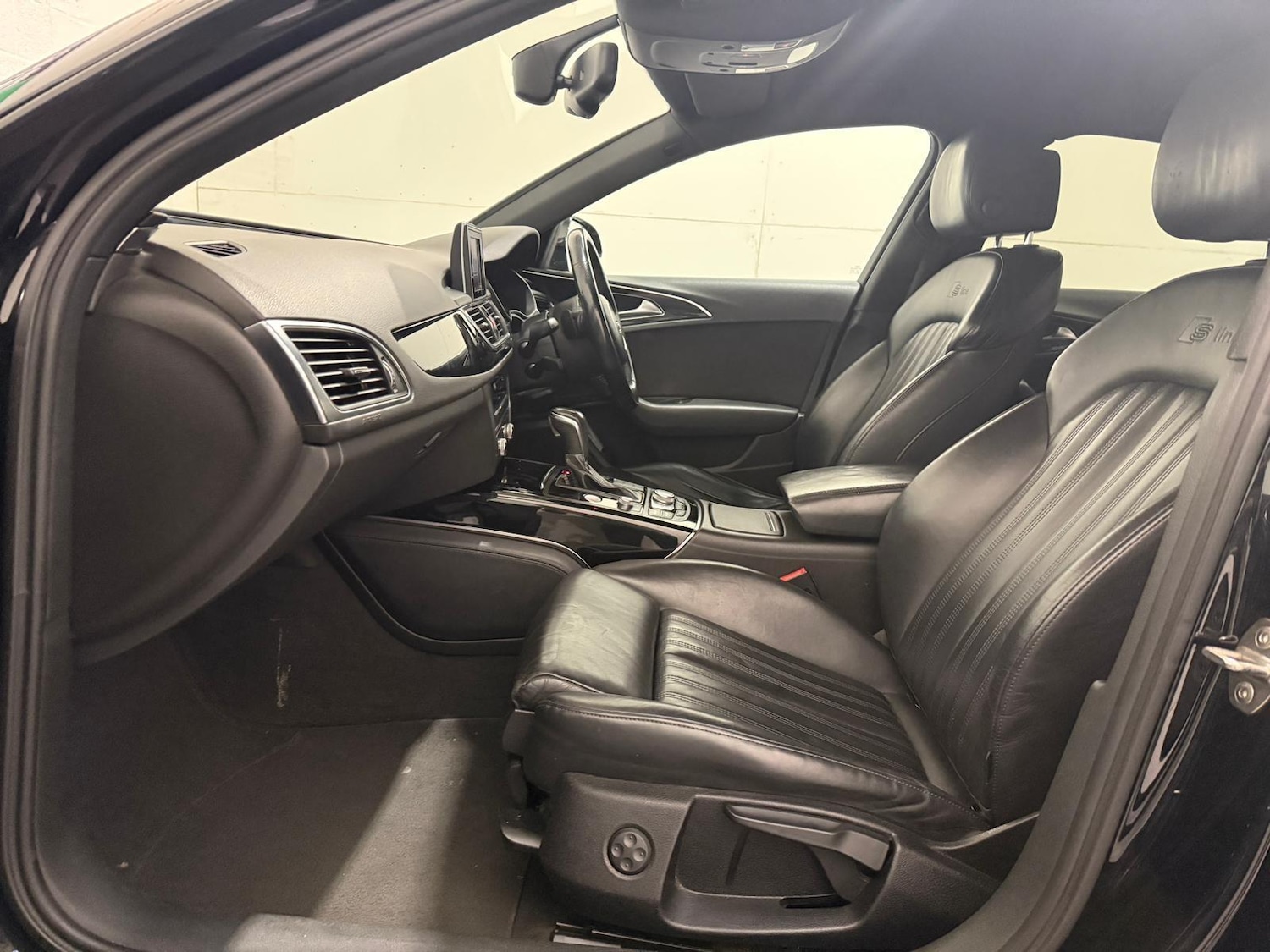 Used Audi A6 Saloon 2016 for sale - 76227484: Photo 42